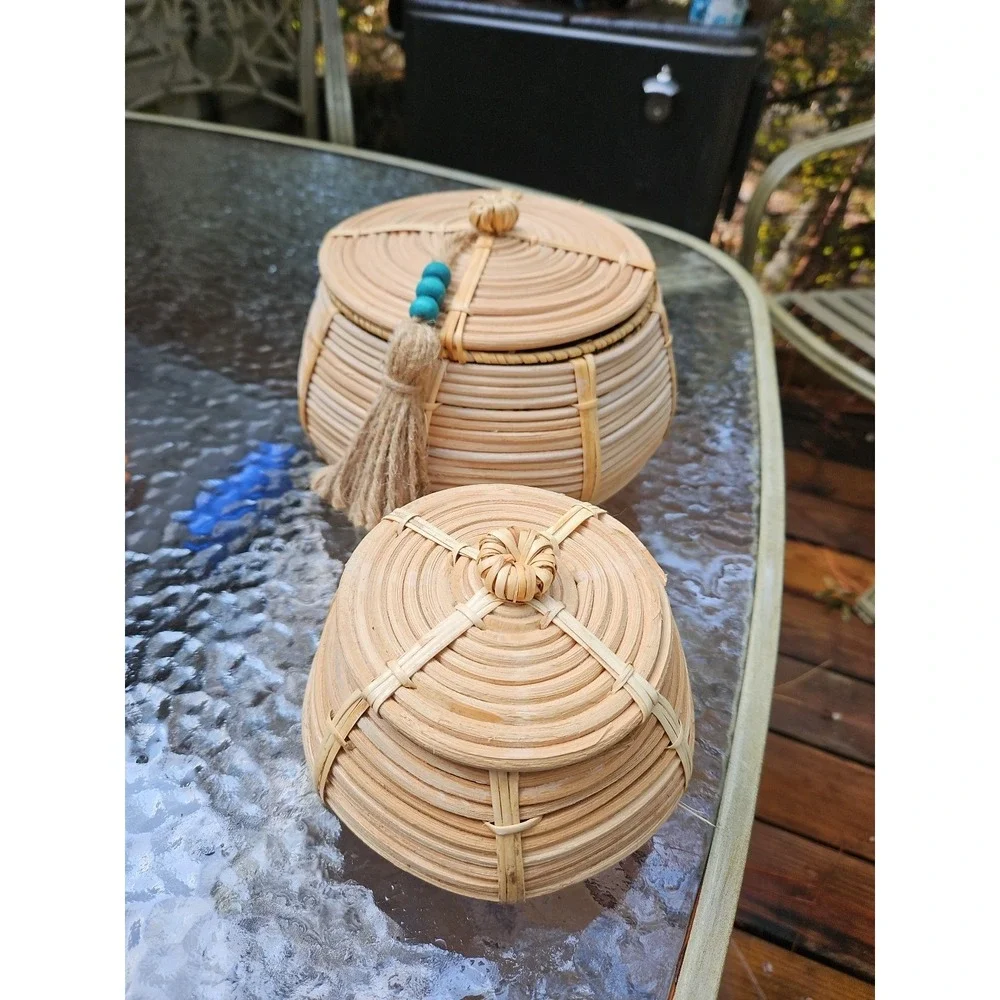 2 Woven Rattan Lidded Nesting Storage Baskets 7